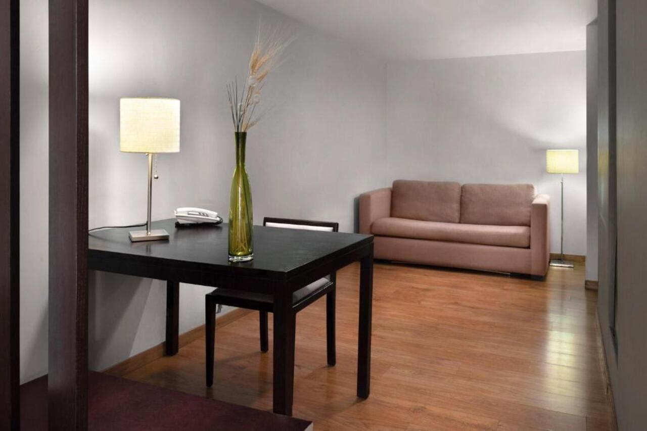 Exe Suites Reforma مدينة مكسيكو المظهر الخارجي الصورة