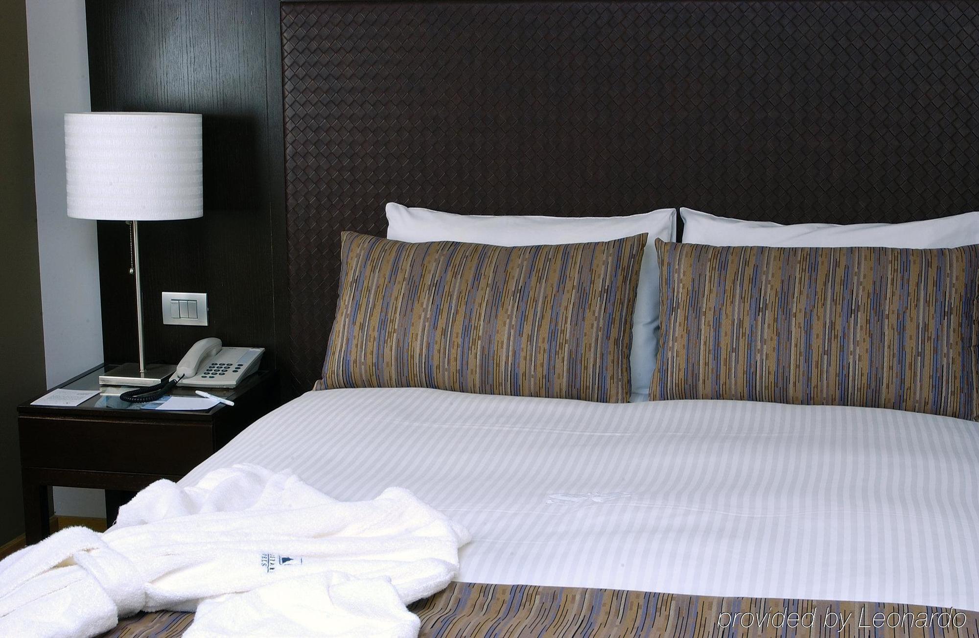 Exe Suites Reforma مدينة مكسيكو الغرفة الصورة